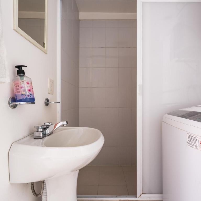cool private loft, Polanco : ) - One-Bedroom Apartment - 10