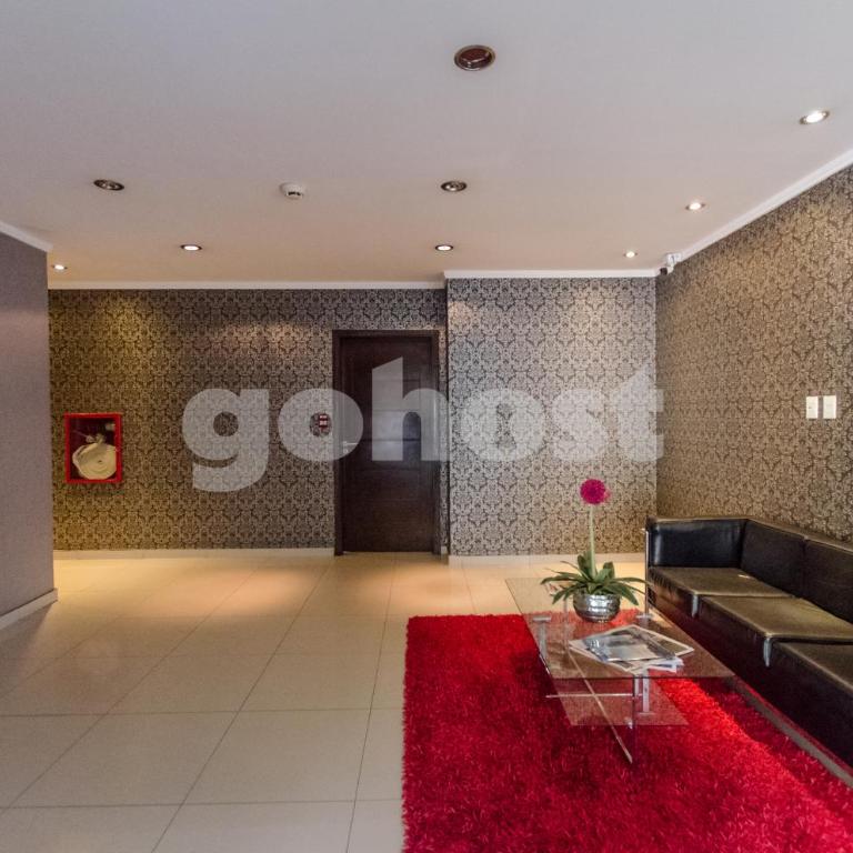 Ample 2 bedroom close to Shopping del Sol - Two-Bedroom Apartment - 17