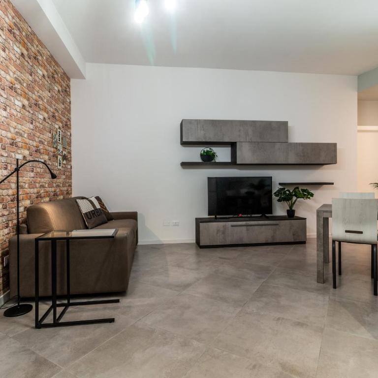 Tartini Lofts - Two-Bedroom Apartment - 3