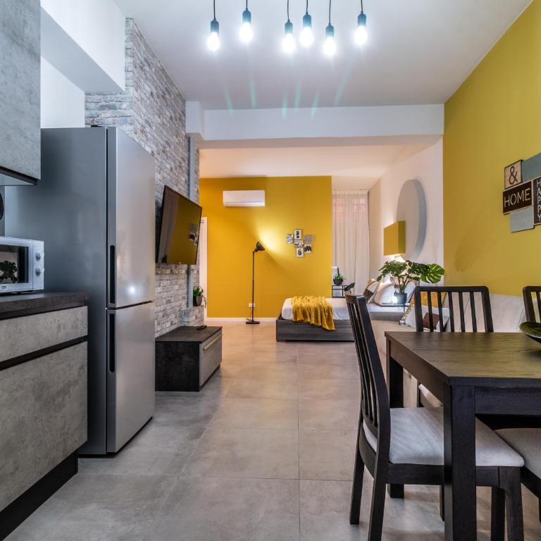 Tartini Lofts - Three-Bedroom Apartment - 1
