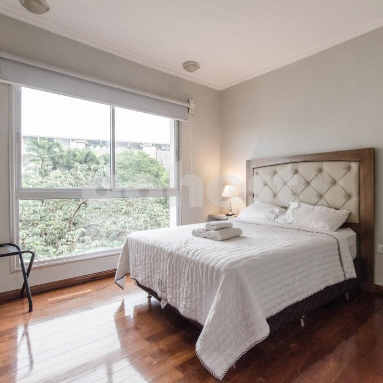 Ample 2 bedroom close to Shopping del Sol - Two-Bedroom Apartment - 2