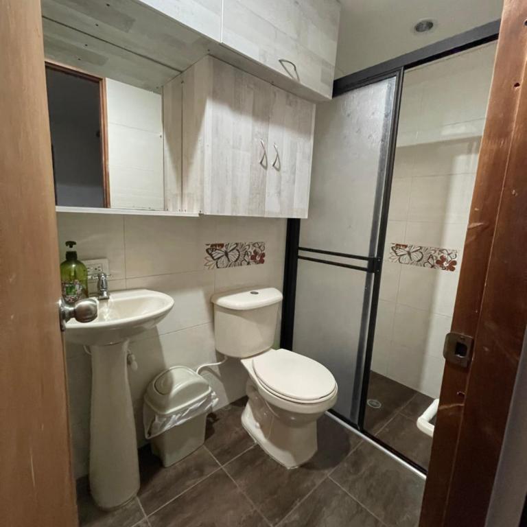 Amplio apartamento en Niquia - Apartamento de 1 dormitorio - 4