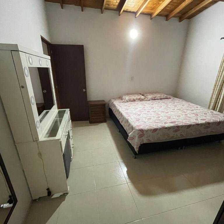 Amplio apartamento en Niquia - Apartamento de 1 dormitorio - 9
