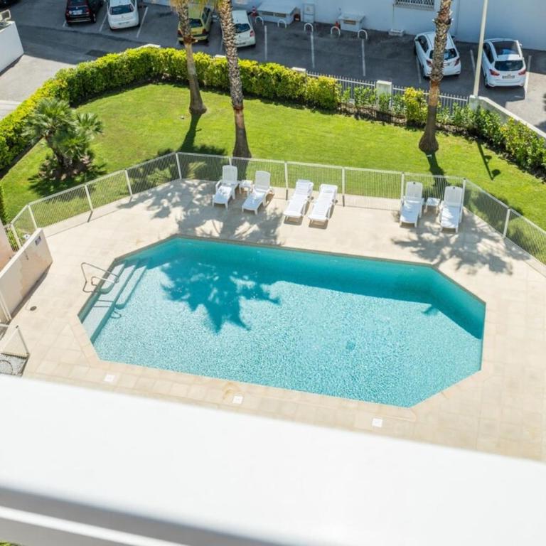 3-Room Luxury Apartment with Pool and Sea View Steps from the Beach - Appartamento - 18
