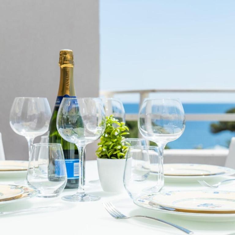 3-Room Luxury Apartment with Pool and Sea View Steps from the Beach - Appartamento - 19