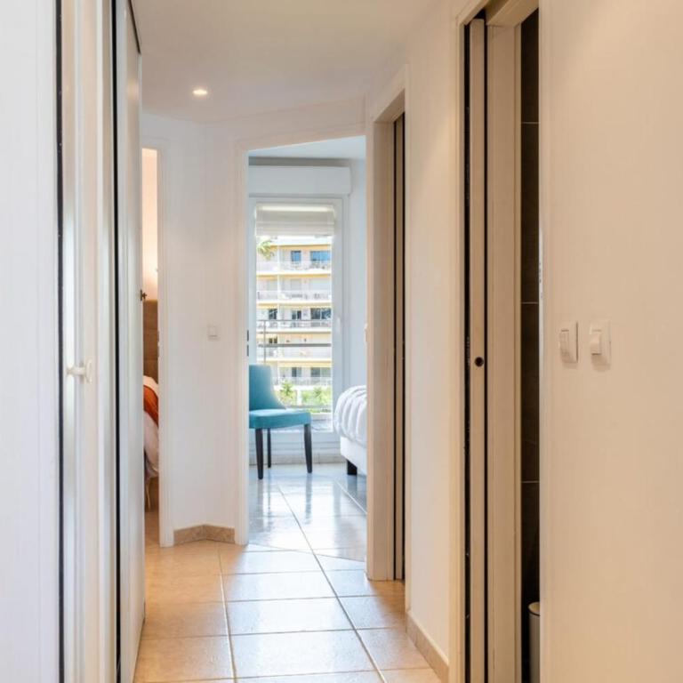 3-Room Luxury Apartment with Pool and Sea View Steps from the Beach - Appartamento - 26