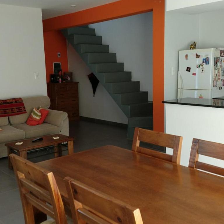 Casa Amoblada p/ Alquiler Temporario - Bahía Blanca - Apartamento de 2 dormitorios - 9