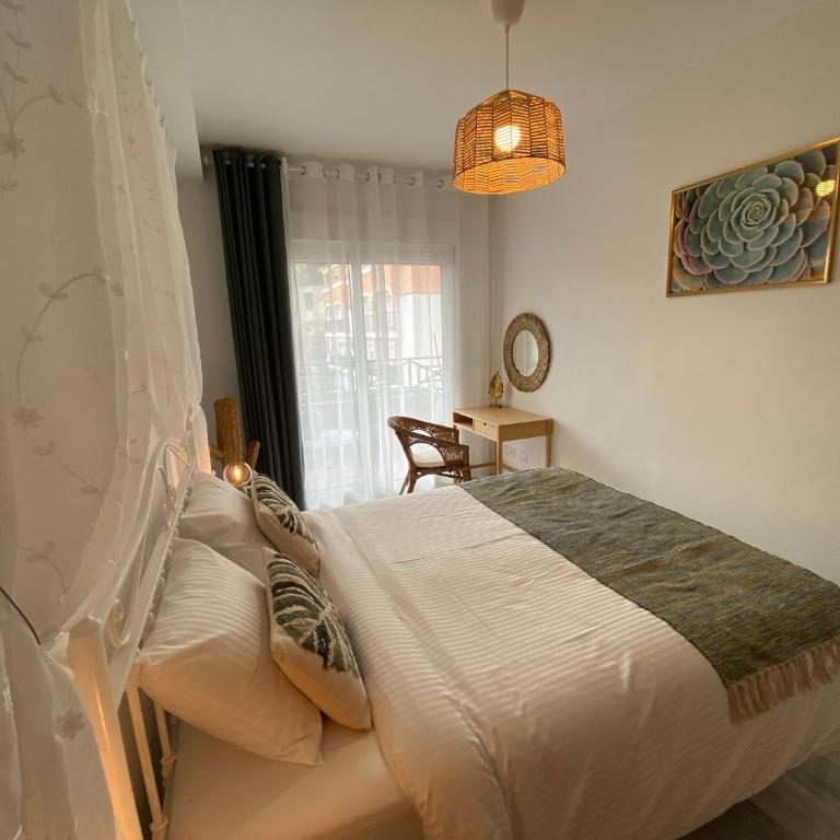 Casa del Sol - One-Bedroom Apartment - 9