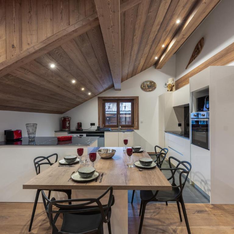 Appartement rénové au centre de Megève avec balcon et parking - FR-1-569-137 - Appartement - 4