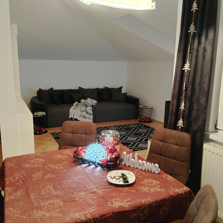 Ferienwohnung Karasek mit Seeblick - Apartment mit 1 Schlafzimmer - 50