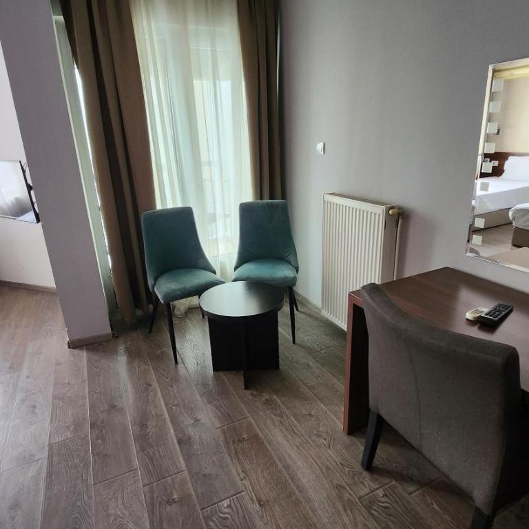 Hotel Rile Men Blue - Deluks Četvorokrevetna Soba - 1