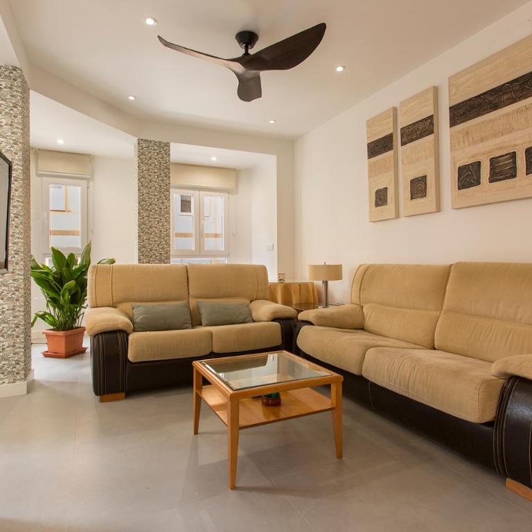 Apartamento Mulhacen Centro Free Parking - Three-Bedroom Apartment - 25