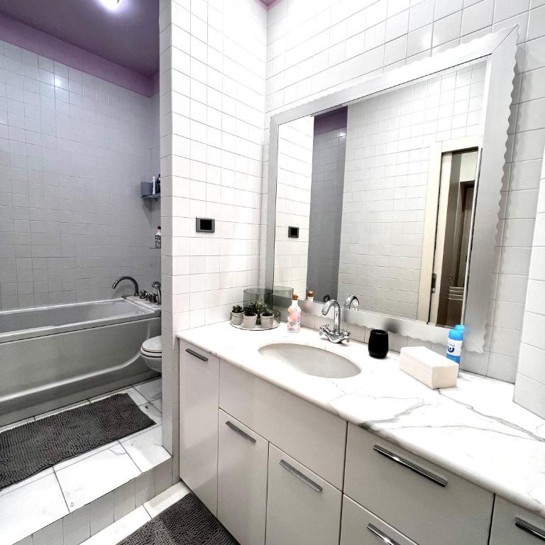 BIG Luxury Shopping District [Duomo Lima-M1 Fiera] - Appartamento con 1 Camera da Letto - 8