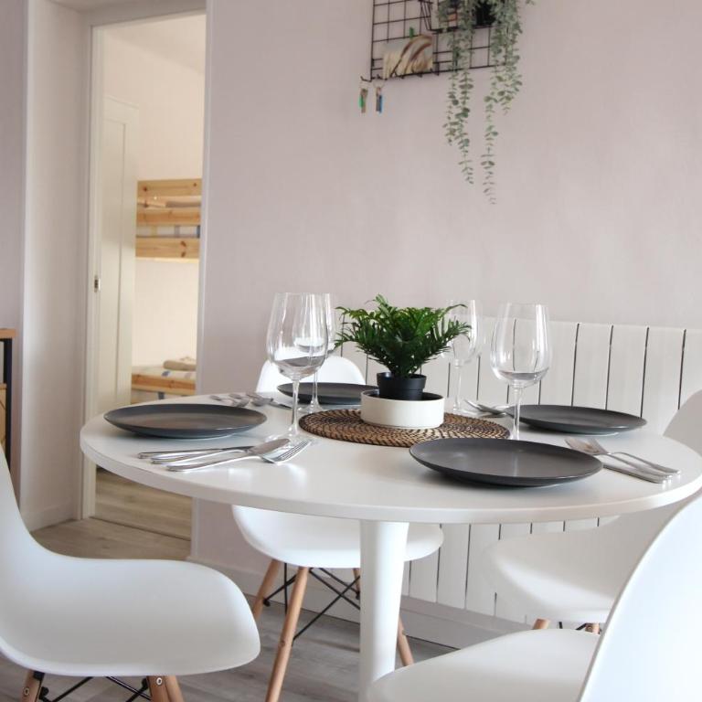 Cómodo piso en el Pirineo Aragonés - Two-Bedroom Apartment - 58