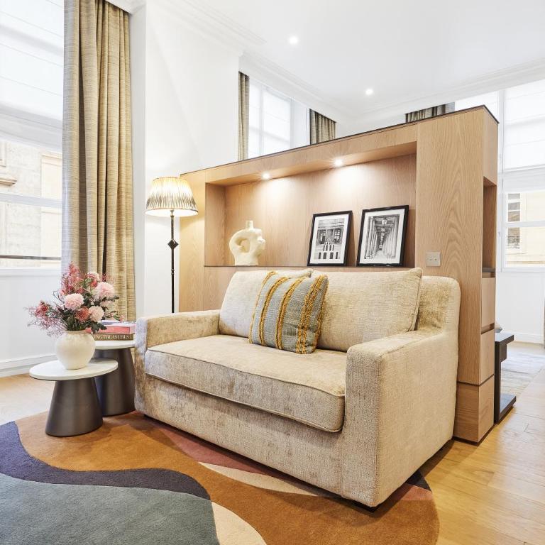 Grand Hôtel Du Palais Royal - Suite Junior Prestige - 1