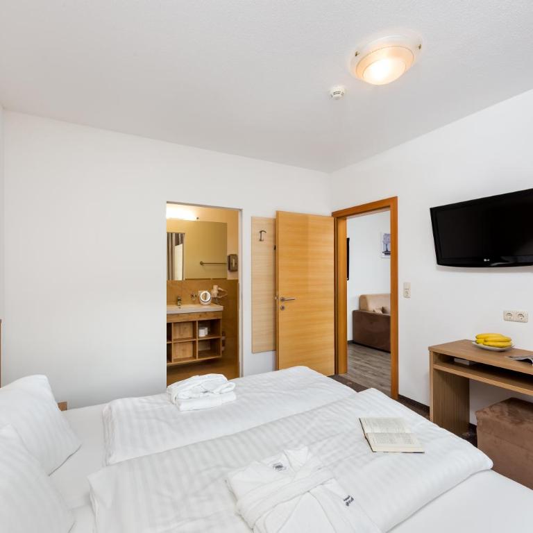 Aparthaus Gondeblick - Two-Bedroom Apartment 65m² A - 10
