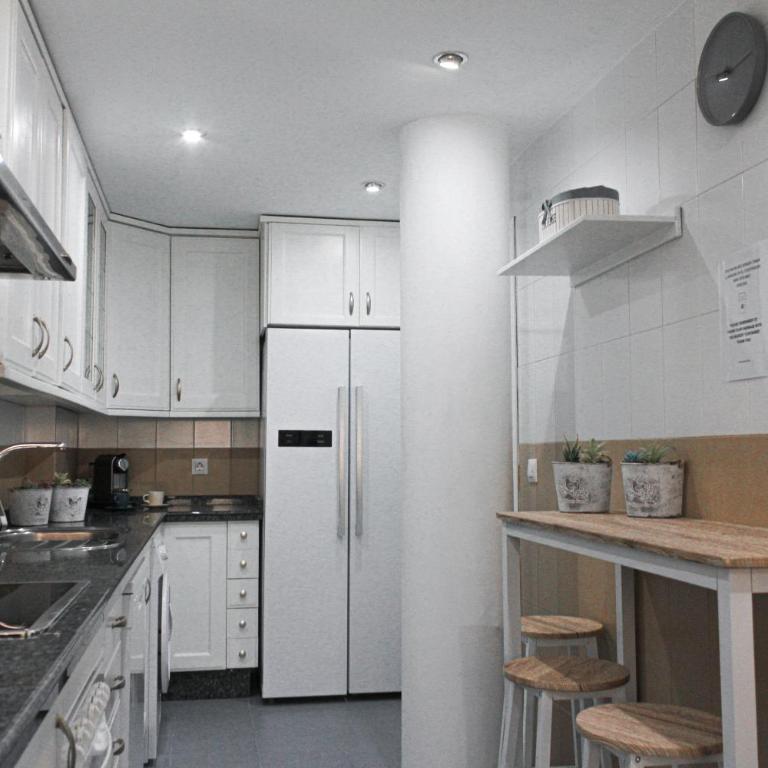 MonKeys Apartments Lumbreras Deluxe - Apartamento de 3 dormitorios - 5