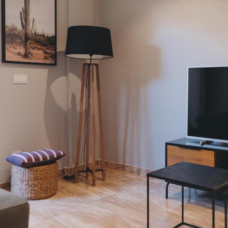 The Orbit Apartments - Duplex Apartment - 24
