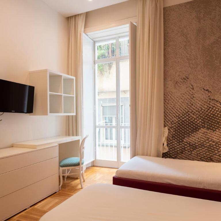 Pignatelli Guesthouse - Camera Doppia con Letti Singoli con Bagno Privato Esterno - 10
