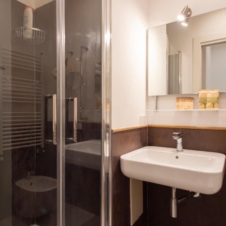 Pignatelli Guesthouse - Camera Tripla - 17