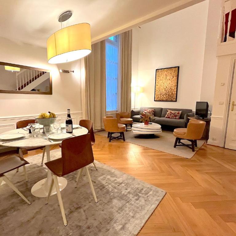 L'appartement Pierre Charron C - Appartement 2 Chambres - 3