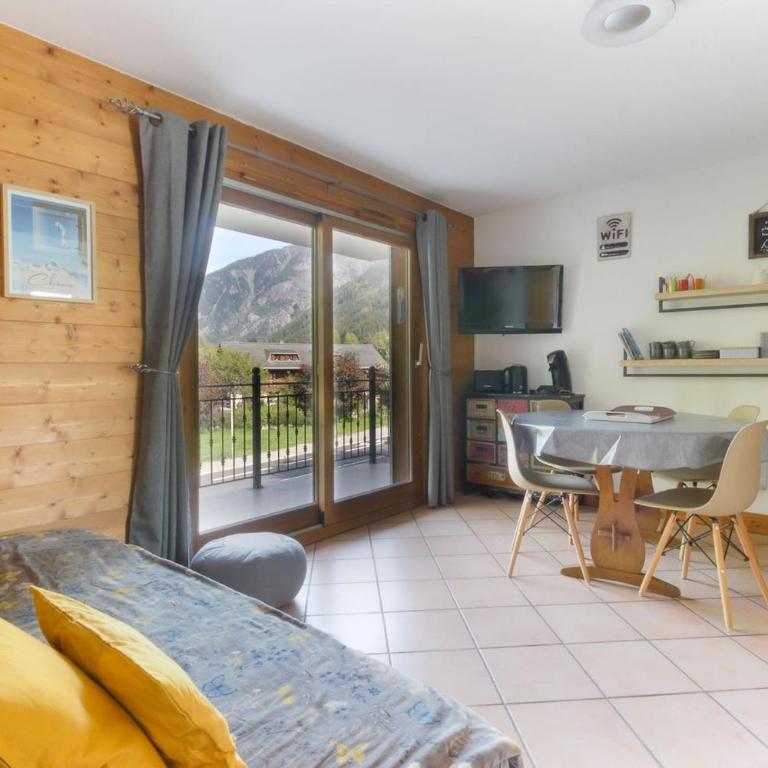 Albertine - Centre de Chamonix - Garage - Mountain Views! - Apartamento de 2 dormitorios - 1