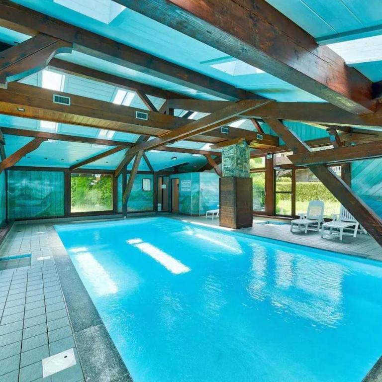 Chalet Kandahar - Piscine intérieure - Parc & Lac des Chavants - Escalade - Sentiers de Randonnée - Chalet Supérieur - 3
