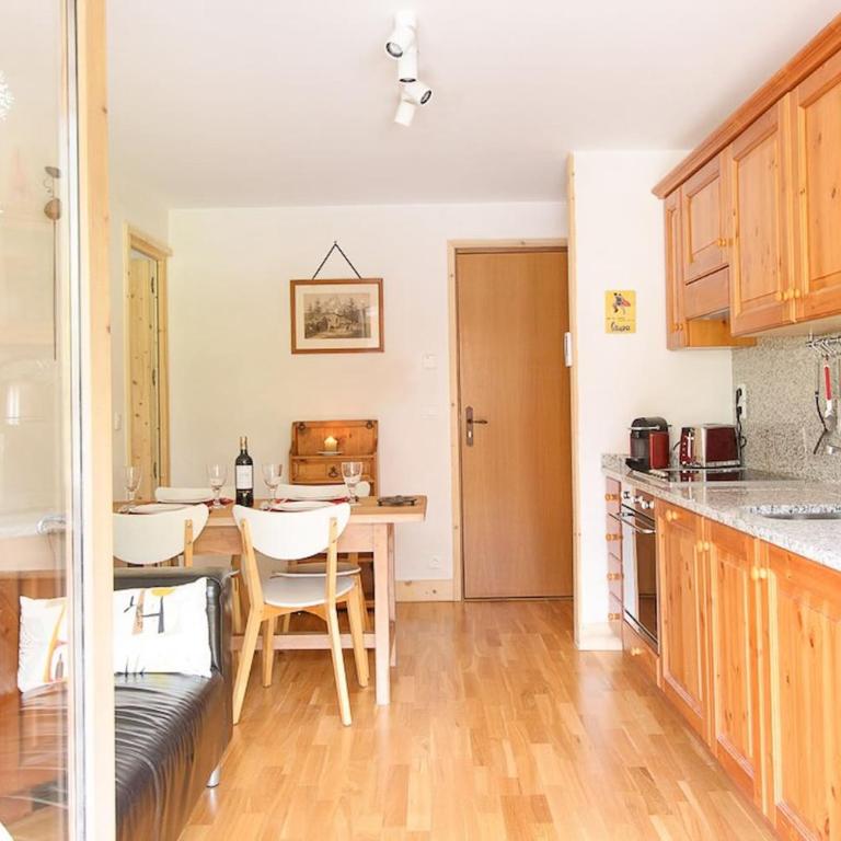 Les Alpages - Newly Renovated - 2bed - Equipment Storage - Mont-Blanc Views - Appartement 2 Chambres - 8