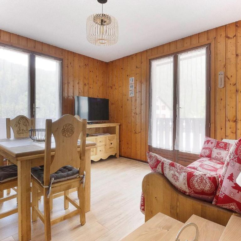 La Griaz - Chaleureux et cosy -Vue sur les montagnes - grand balcon - Appartement 1 Chambre - 1