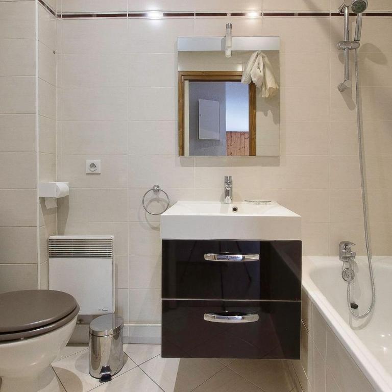 La Griaz - Chaleureux et cosy -Vue sur les montagnes - grand balcon - Appartement 1 Chambre - 6