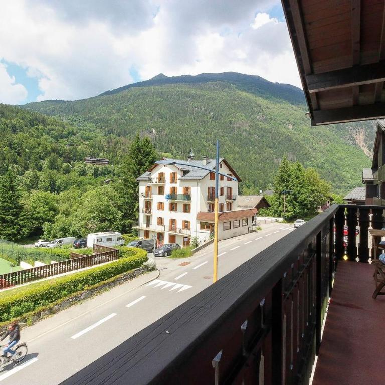 La Griaz - Chaleureux et cosy -Vue sur les montagnes - grand balcon - Appartement 1 Chambre - 12