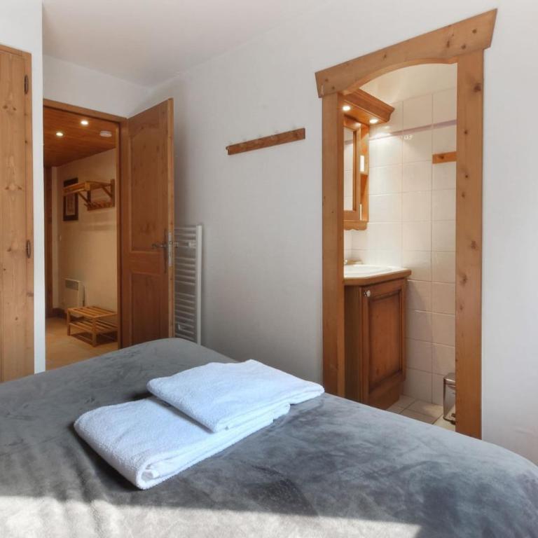 Le Grand Tetras - Beside Lake Chavants, TMB staring point & Hikes - Appartement 2 Chambres - 13