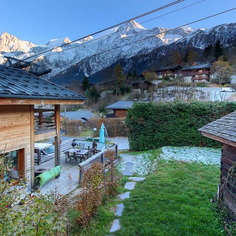 Chalet of the 5 Chardons ski-in ski-out - Chalet - 6