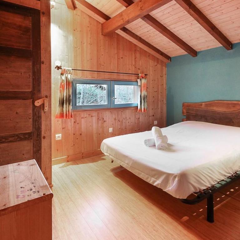 Chalet of the 5 Chardons ski-in ski-out - Chalet - 24
