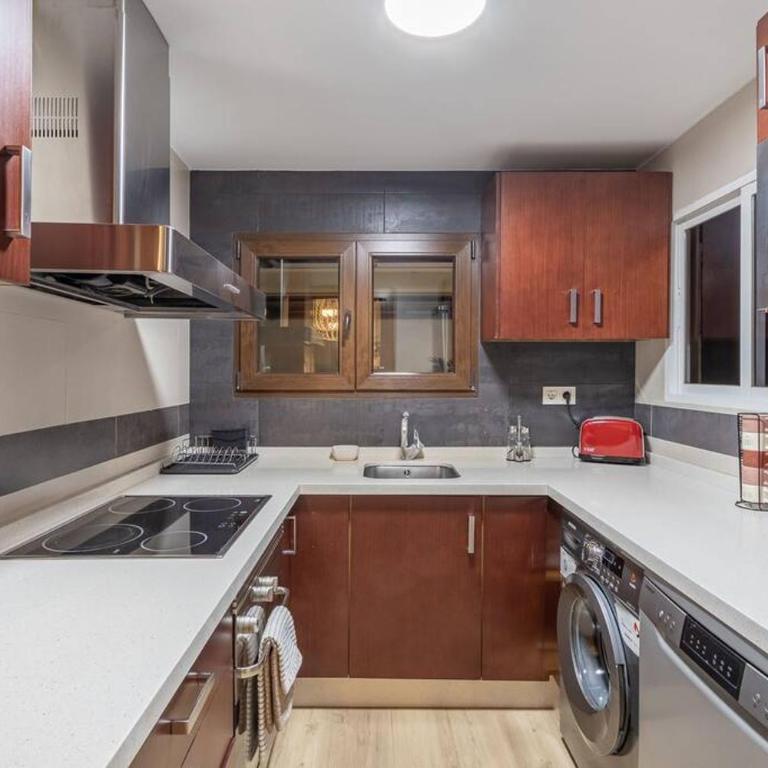 Apartamento con terraza a 4 minutos de la Catedral - One-Bedroom Apartment - 25