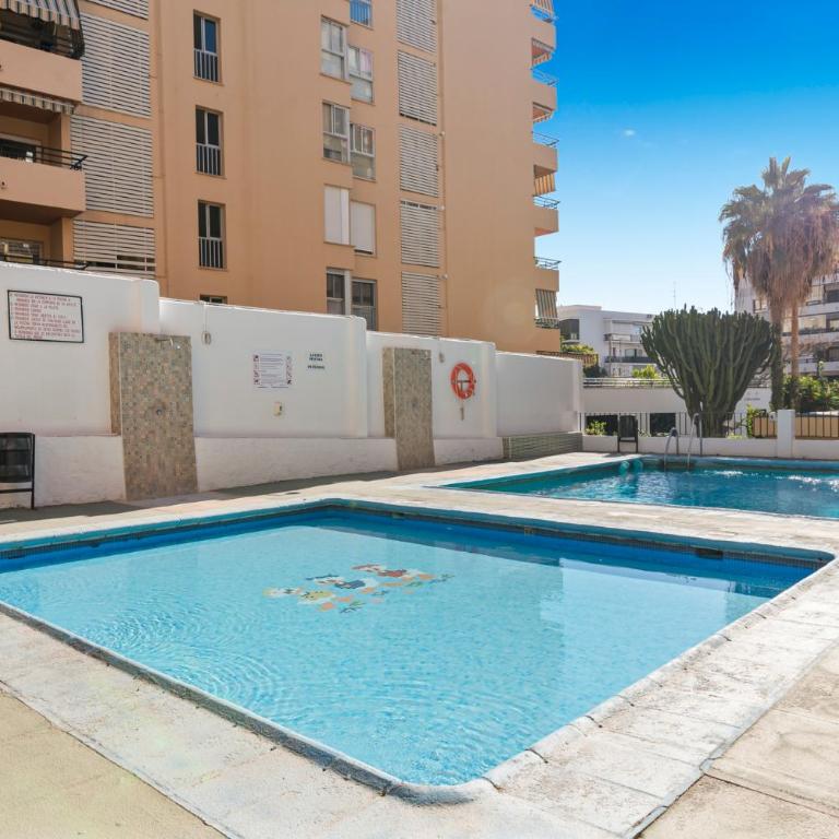 Eurobell City Center Apartment Marbella - Three-Bedroom Apartment - 1
