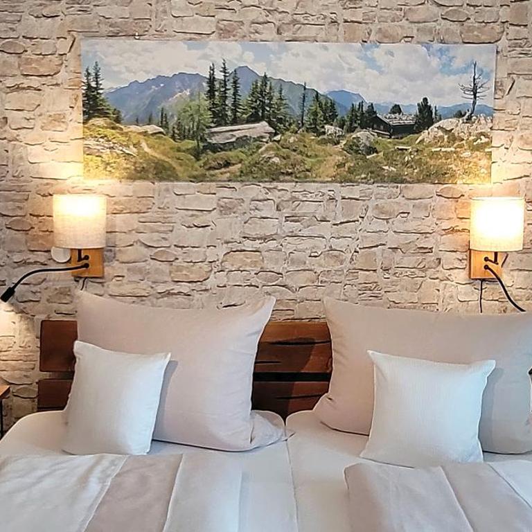 Hotel - Pension - Heidelberg inkl. Chiemgaukarte - Doppelzimmer mit Bergblick - 3