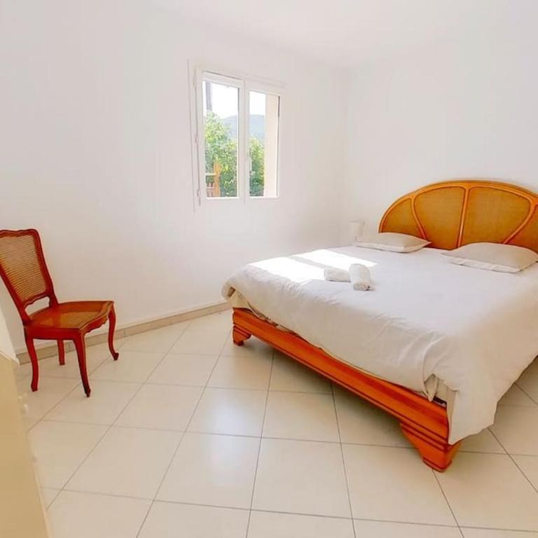 Maison avec jardin à 30 min de Nice - Maison 3 Chambres - 9
