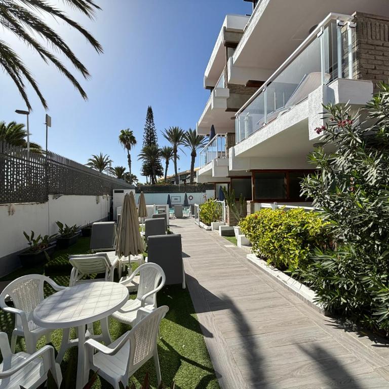 Apartamentos El Paseo - Apartamento de 1 dormitorio con vistas a la piscina - 14