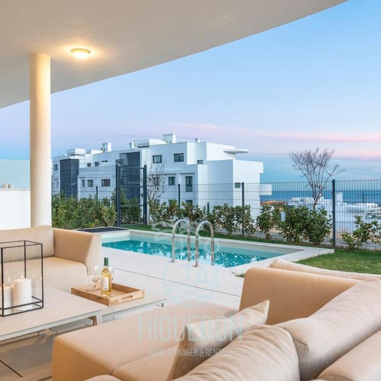HigueronRentals Chloe by the sea - Three-Bedroom Apartment - 1