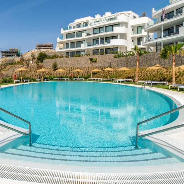 HigueronRentals Chloe by the sea - Three-Bedroom Apartment - 12