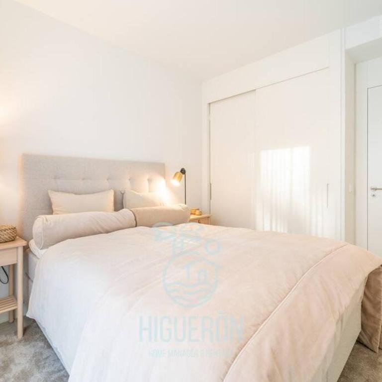 HigueronRentals Chloe by the sea - Three-Bedroom Apartment - 35