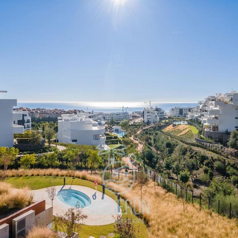 HigueronRentals Chloe by the sea - Three-Bedroom Apartment - 46