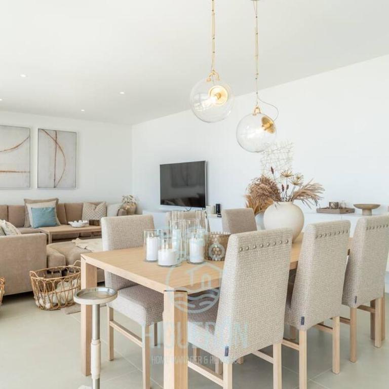 HigueronRentals Chloe by the sea - Three-Bedroom Apartment - 64