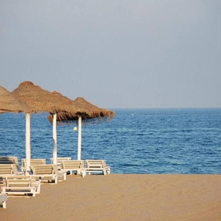 HigueronRentals Chloe by the sea - Three-Bedroom Apartment - 65