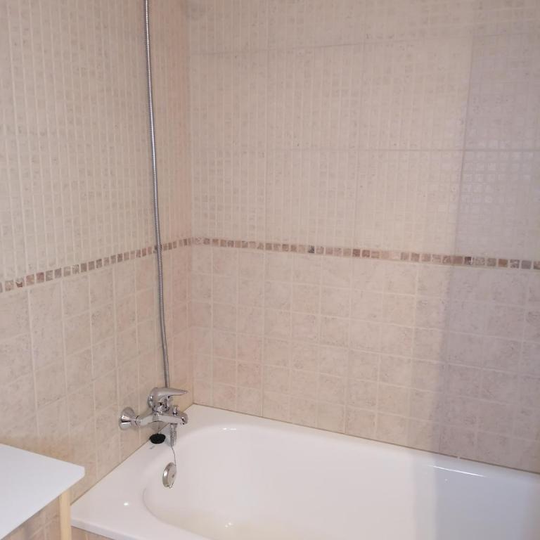Global Immo 2198 ROYAL MARINE II - One-Bedroom Apartment - 23