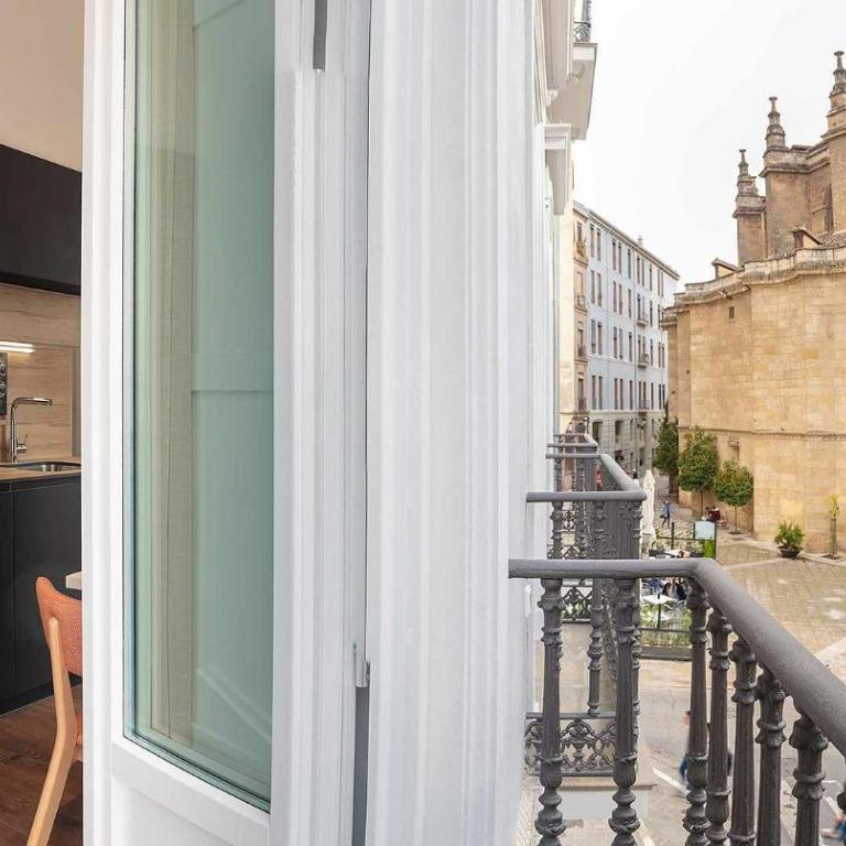 Casa Miravalle Catedral - Apartment with Balcony - 7