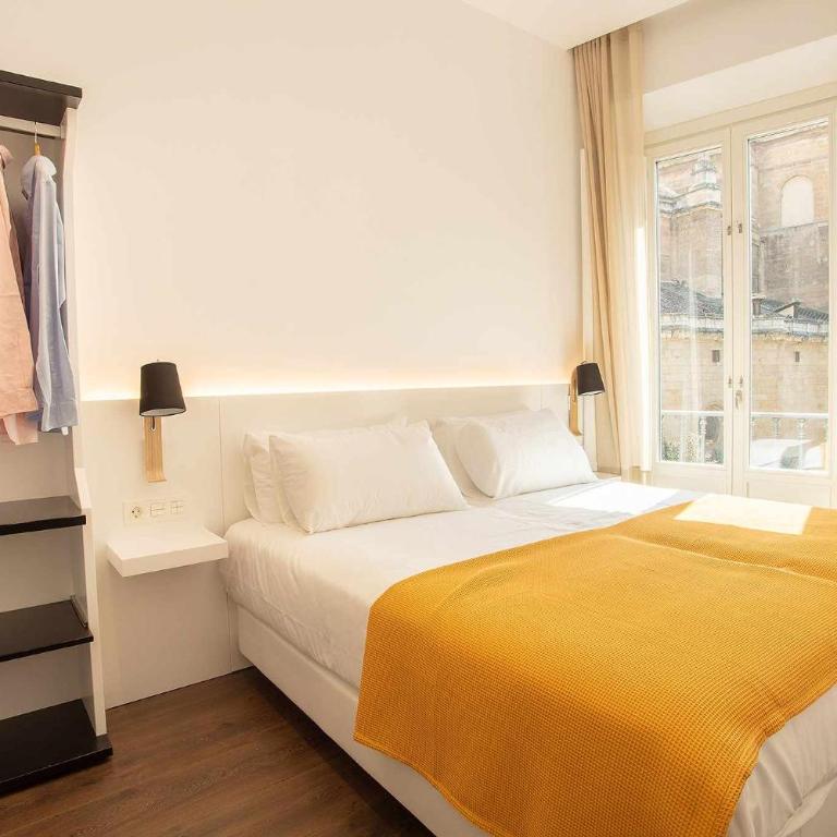 Casa Miravalle Catedral - Apartment with Balcony - 12