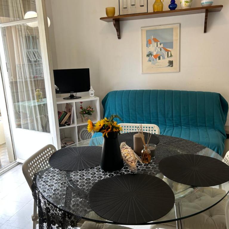 Studio lumineux avec balcon à proximité de la mer - Appartement avec Balcon - 7