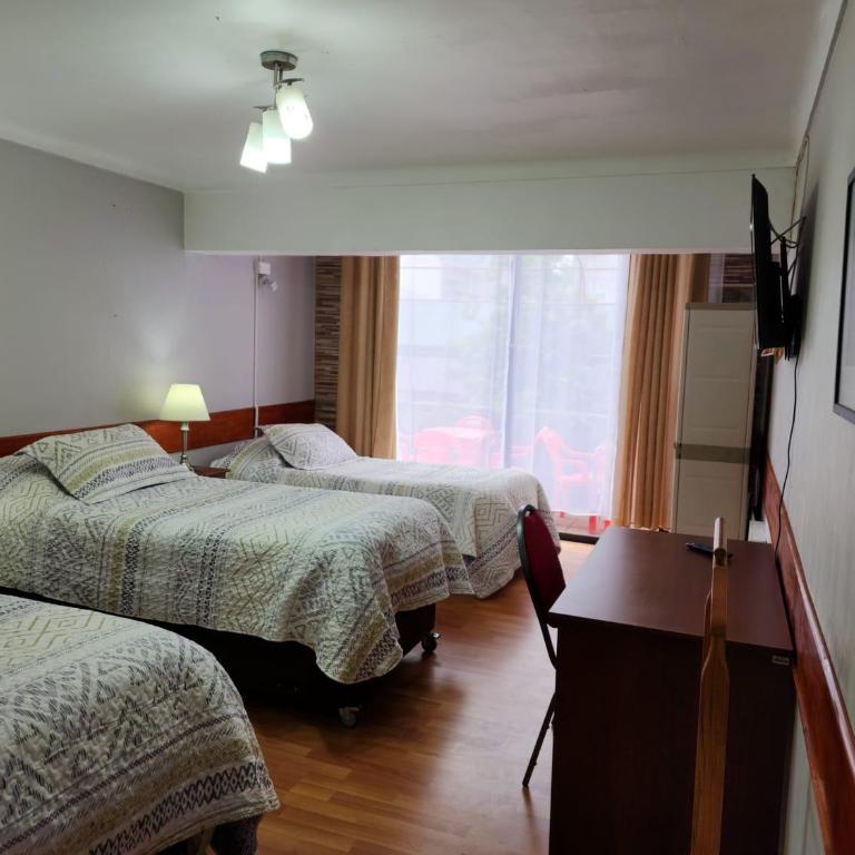 NEW HOTEL CRUZ DEL SUR - Deluxe Quadruple Room - 2